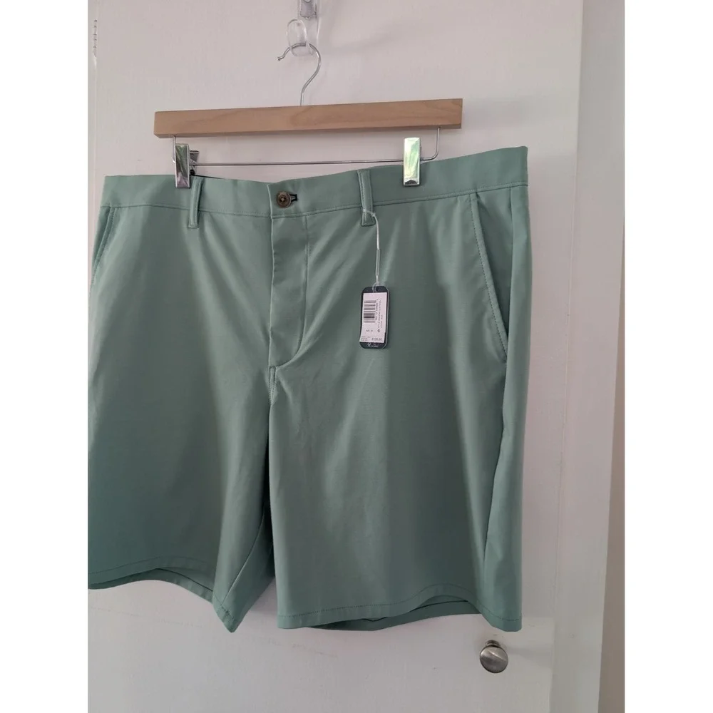 Johnnie-O Mens Jupiters Performance Golf Shorts Jungle Green 38 Men's 38 NEW